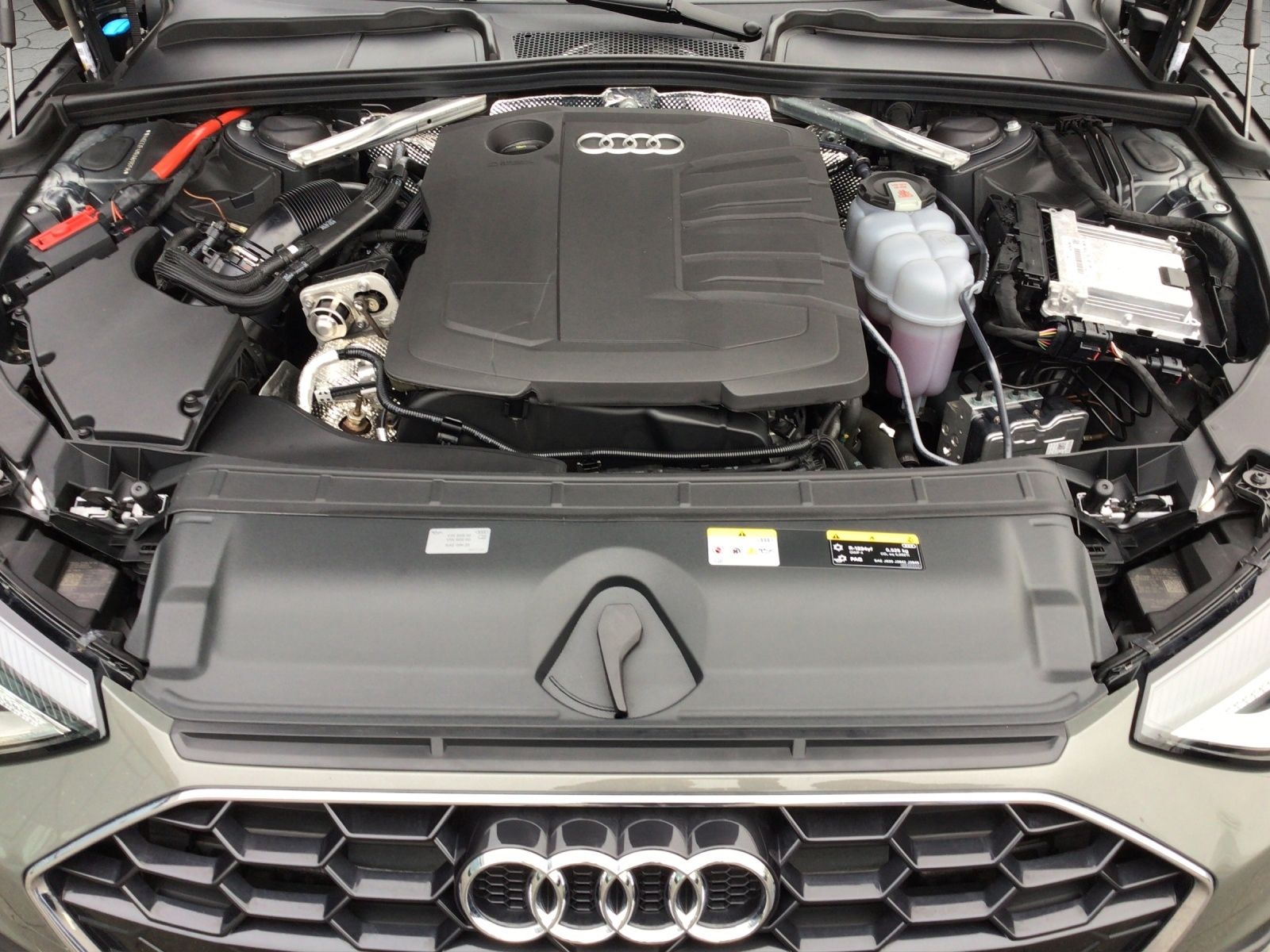 Audi A4 - Bild 12