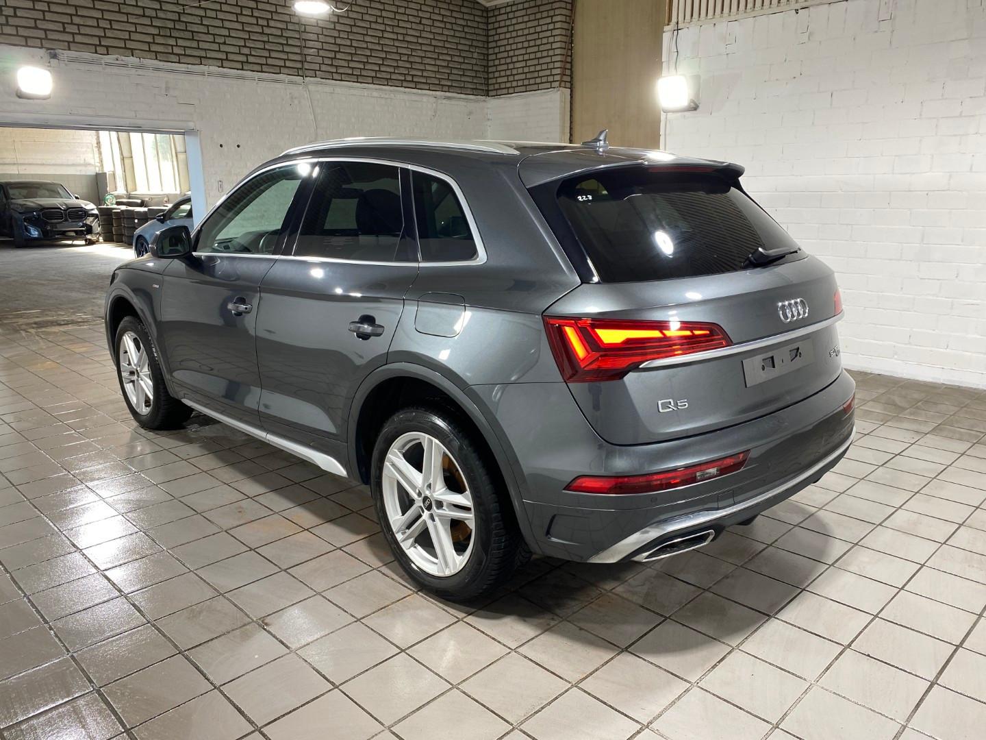 Audi Q5 50 TFSIe quattro S line AHK/Leder/Navi