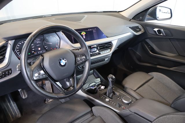 BMW 118 d HK+LANE+PDC+17"+AHK