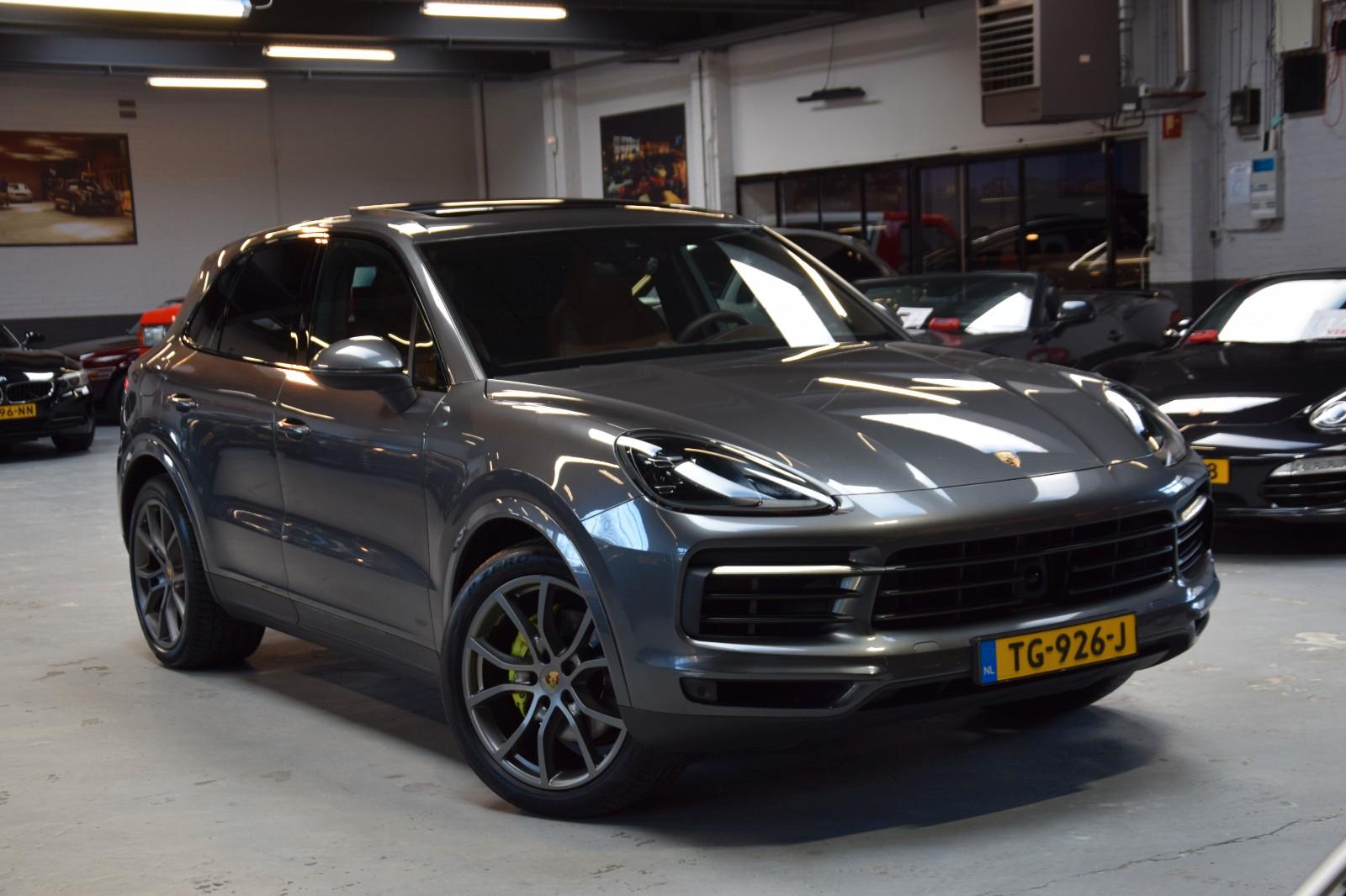 Porsche Cayenne E-Hybrid Panorama ACC Soft-Close