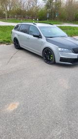 Skoda skoda octavia rs 5e tfsi  TÜV neu - Skoda Octavia: TFSI