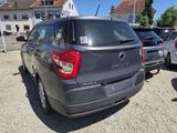 Ssangyong XLV - Ssangyong XLV SUV