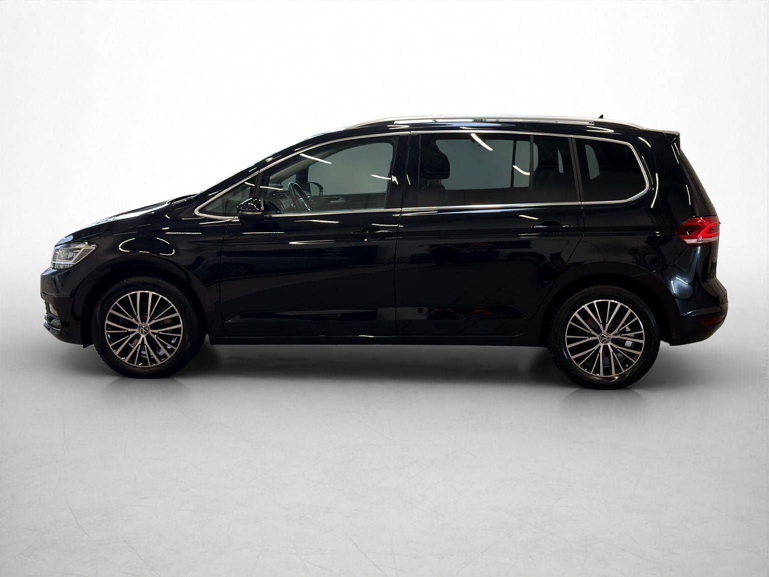 Volkswagen Touran 1.5 TSI Highline DSG Navi 7-Sitzer Pano L foto 5