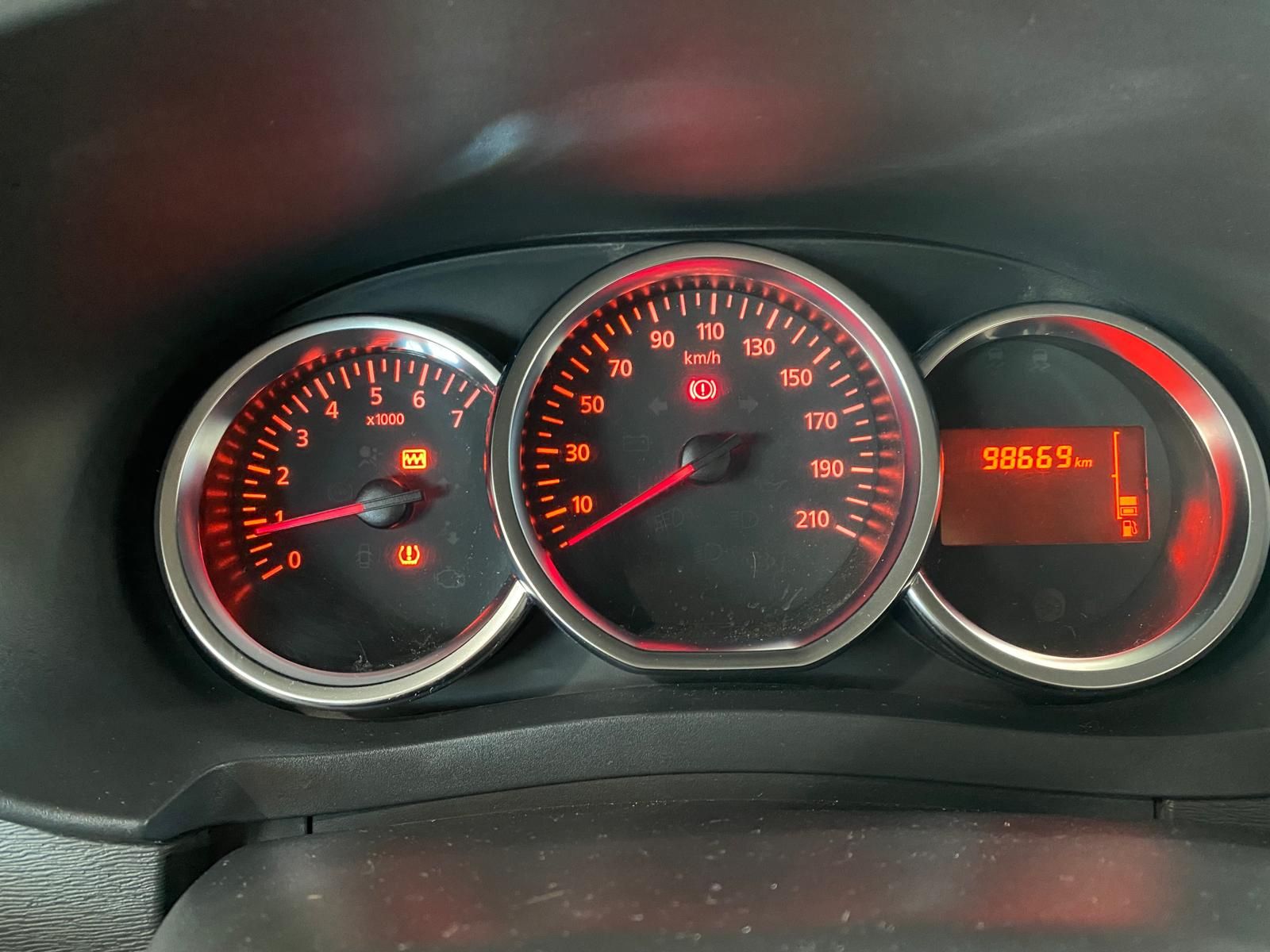 Fahrzeugabbildung Dacia Dokker 1.4 Comfort/Navi/5-Sitzer/