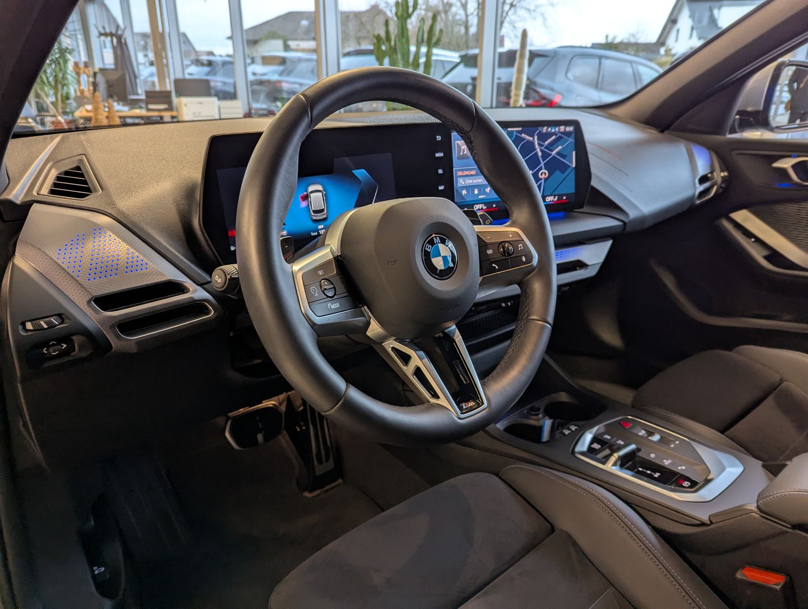 BMW 120 i M-Sport LED-Adaptiv AHK Kamera 18" - Image 19