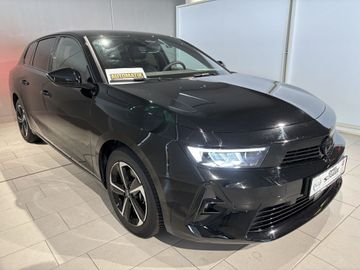 Fotografie 3 des Opel Astra Sports Tourer 1.2 Turbo Automatik GS