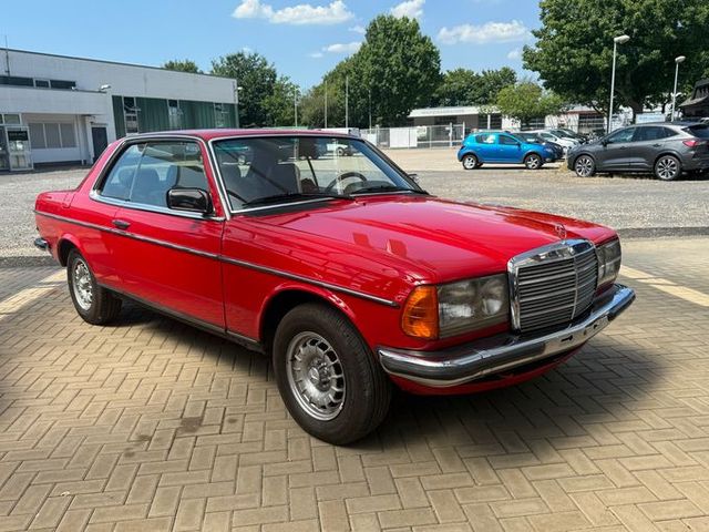 Mercedes-Benz CE 230 Schiebedach, Austauschmotor,5 Gang