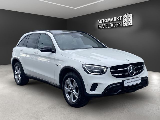 Mercedes-Benz GLC 300 e 18*Night*Pano*AHK*Distro*Leder*LED*DAB