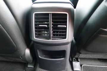 KIA Sportage - 11