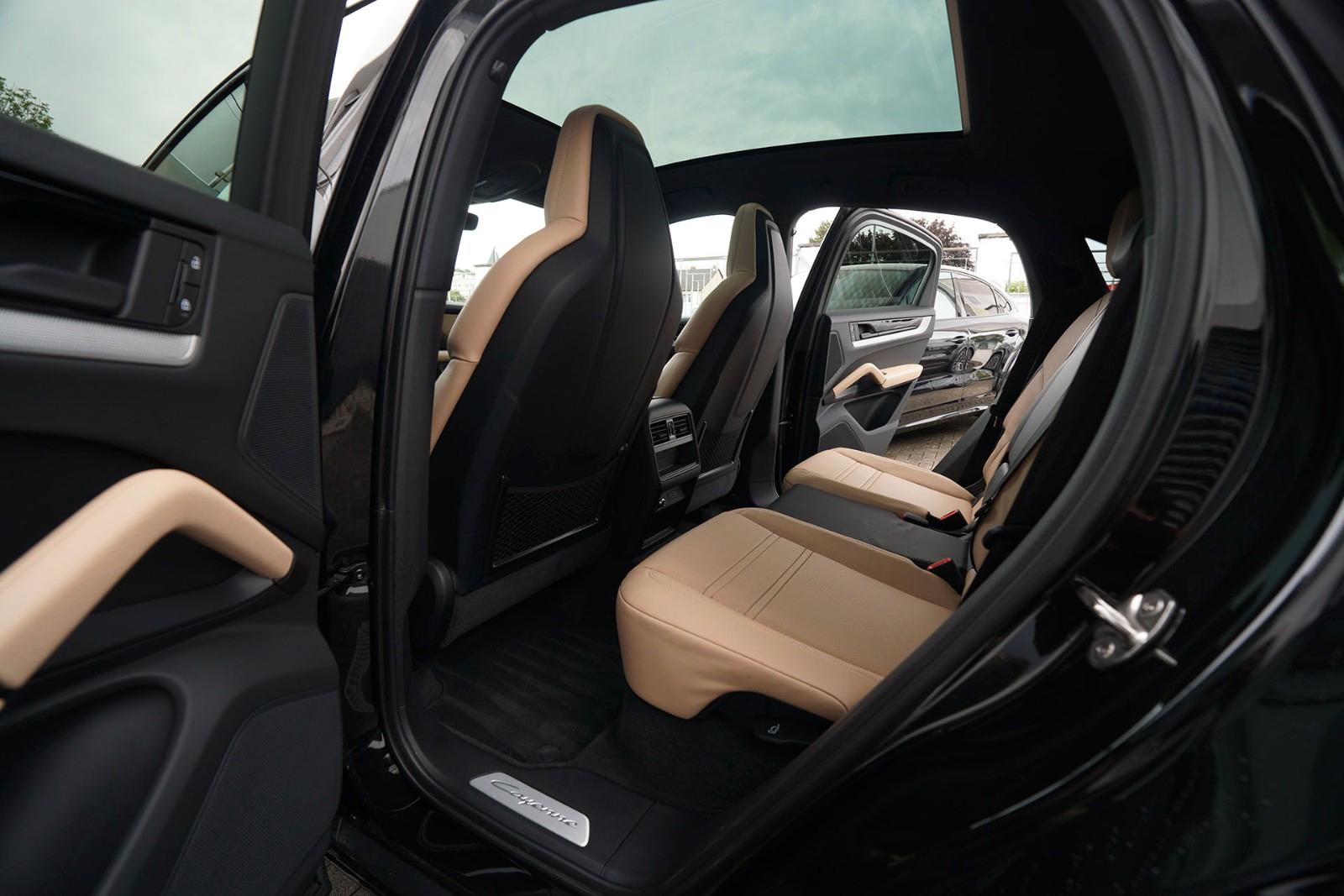 Porsche Cayenne Coupe SPORTDESIGN-INNO-LUFTF.-22"-BEIGE
