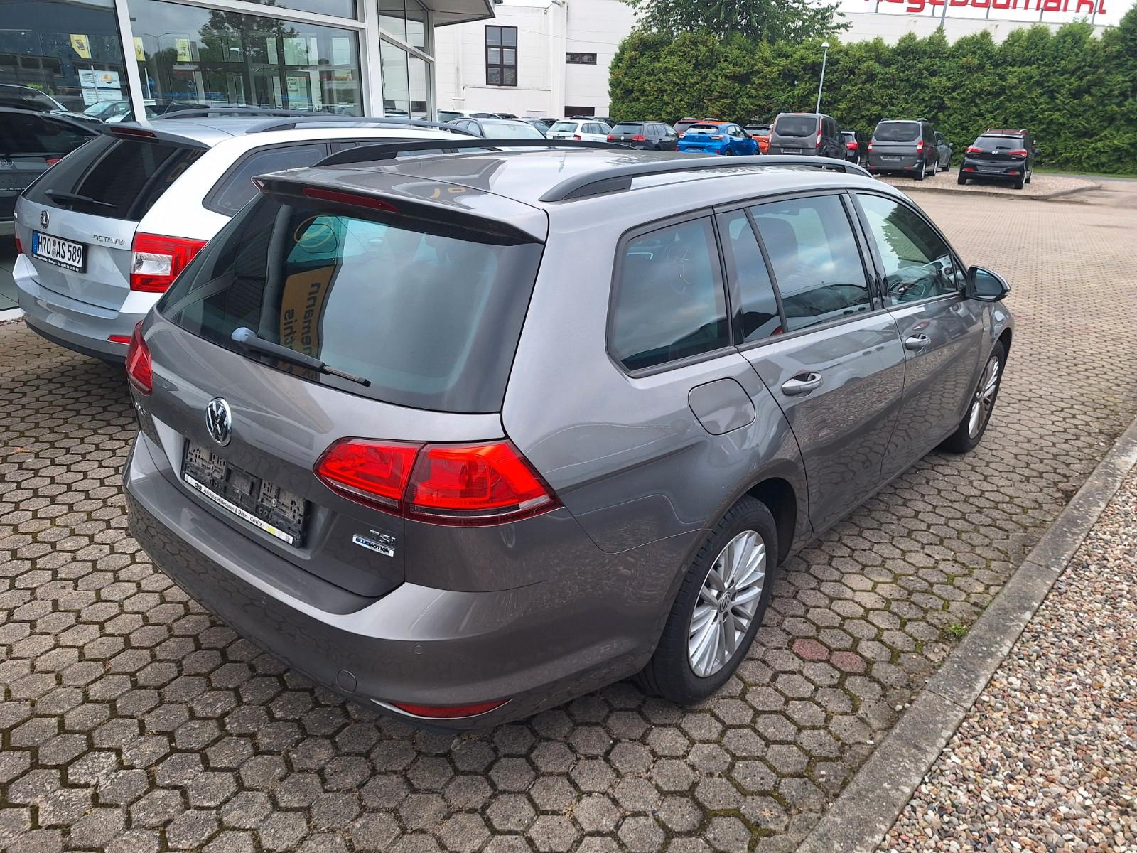 Volkswagen Golf VII Variant Comfortline BMT