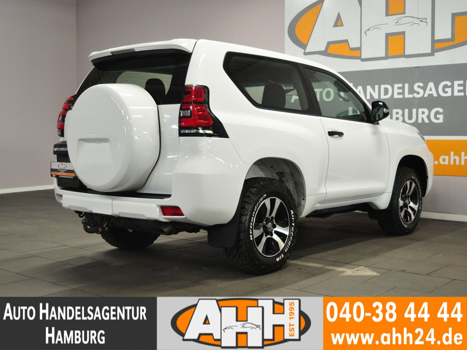 Toyota Land Cruiser 2.8 D-4D 4x4 NAVI AHK NUR49TKM!!!! foto 4