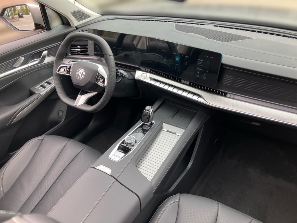 MG S9 PHEV Premium 360 DISTR PANO SPUR PDC SHD SHZ