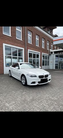 BMW 520d Modell F10 M Sportpaket (Unfallfa...