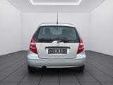Mercedes-Benz A 150 A - Mercedes-Benz A 150 mit Benzin-Antrieb