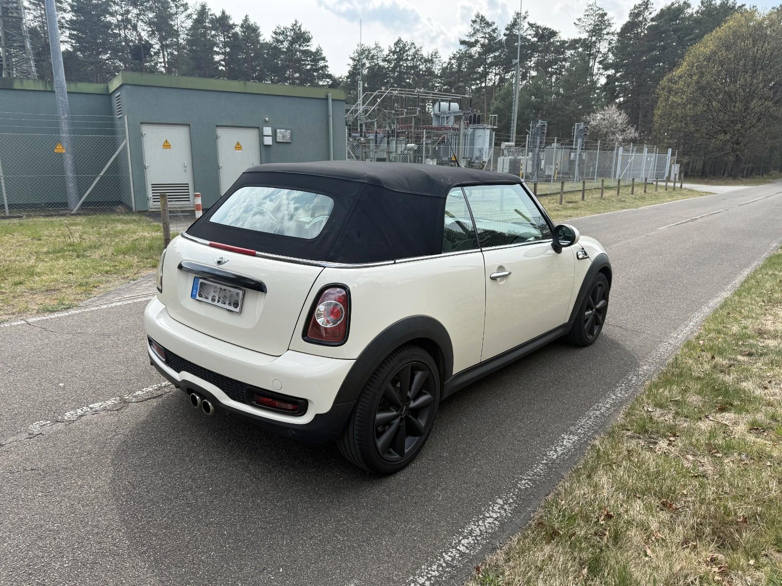 MINI Cooper S Cabrio Cooper S
