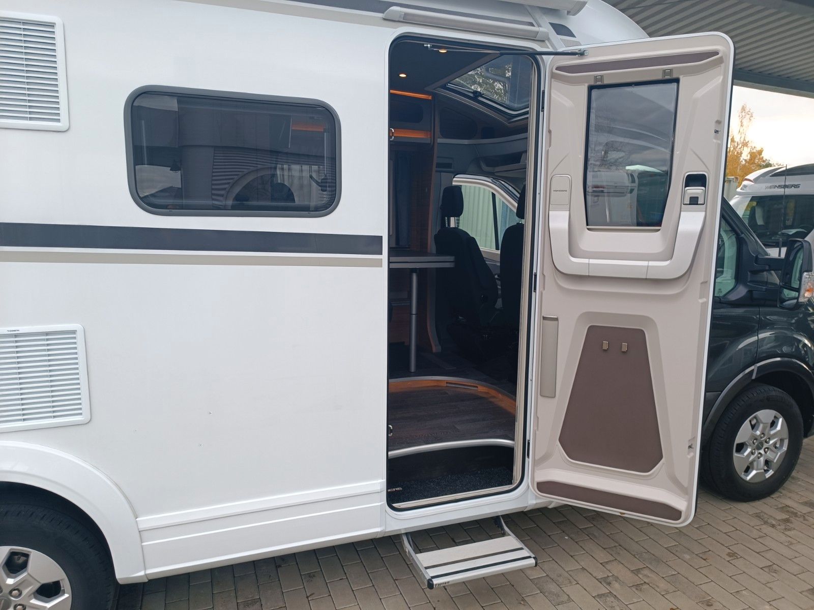 Fahrzeugabbildung Weinsberg CaraLoft 650MEG Ford*Automatik*Xenon*TV*TOP!