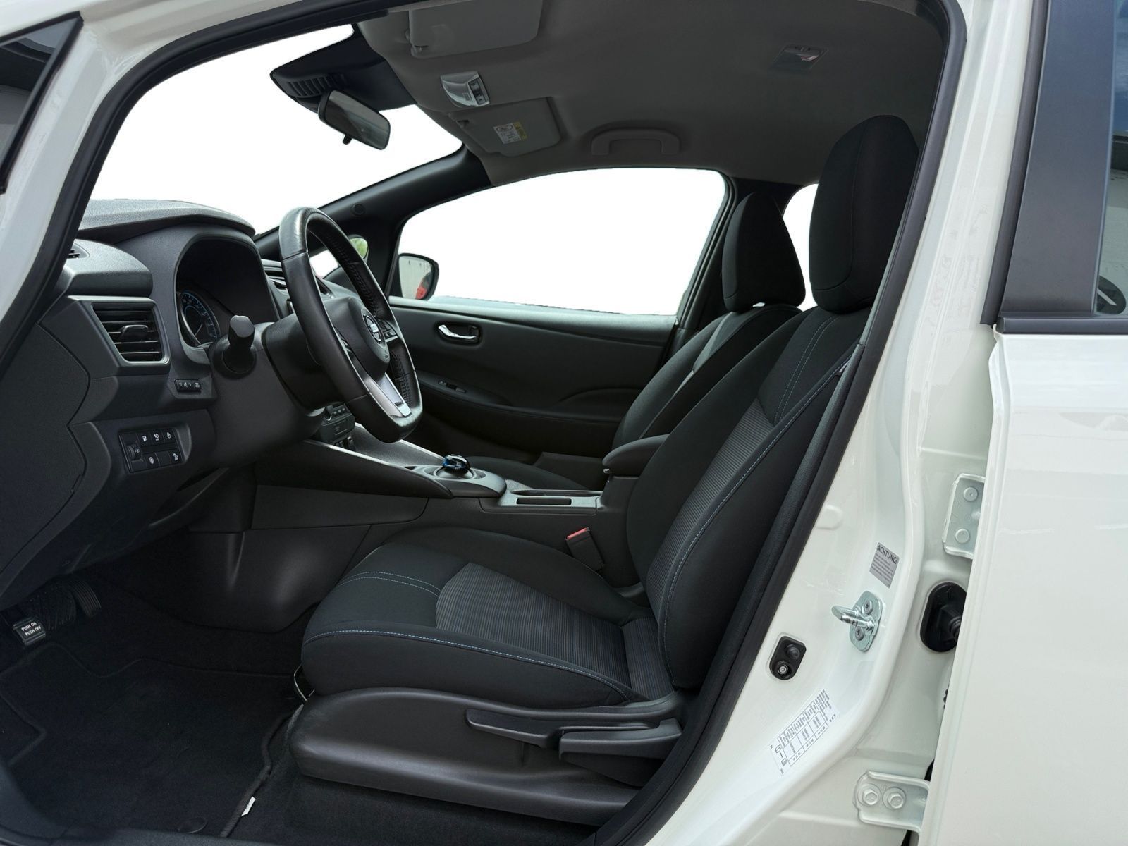 Fahrzeugabbildung Nissan Leaf Acenta R-KAMERA TÜV + SERVICE NEU