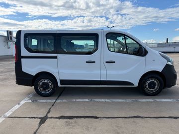 Opel Vivaro - 7