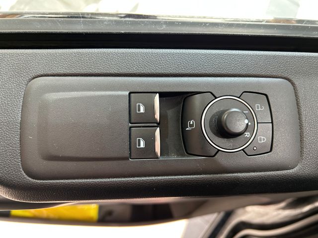 Ford Tourneo Custom Bus 320 L2 Tourneo Titanium AWD