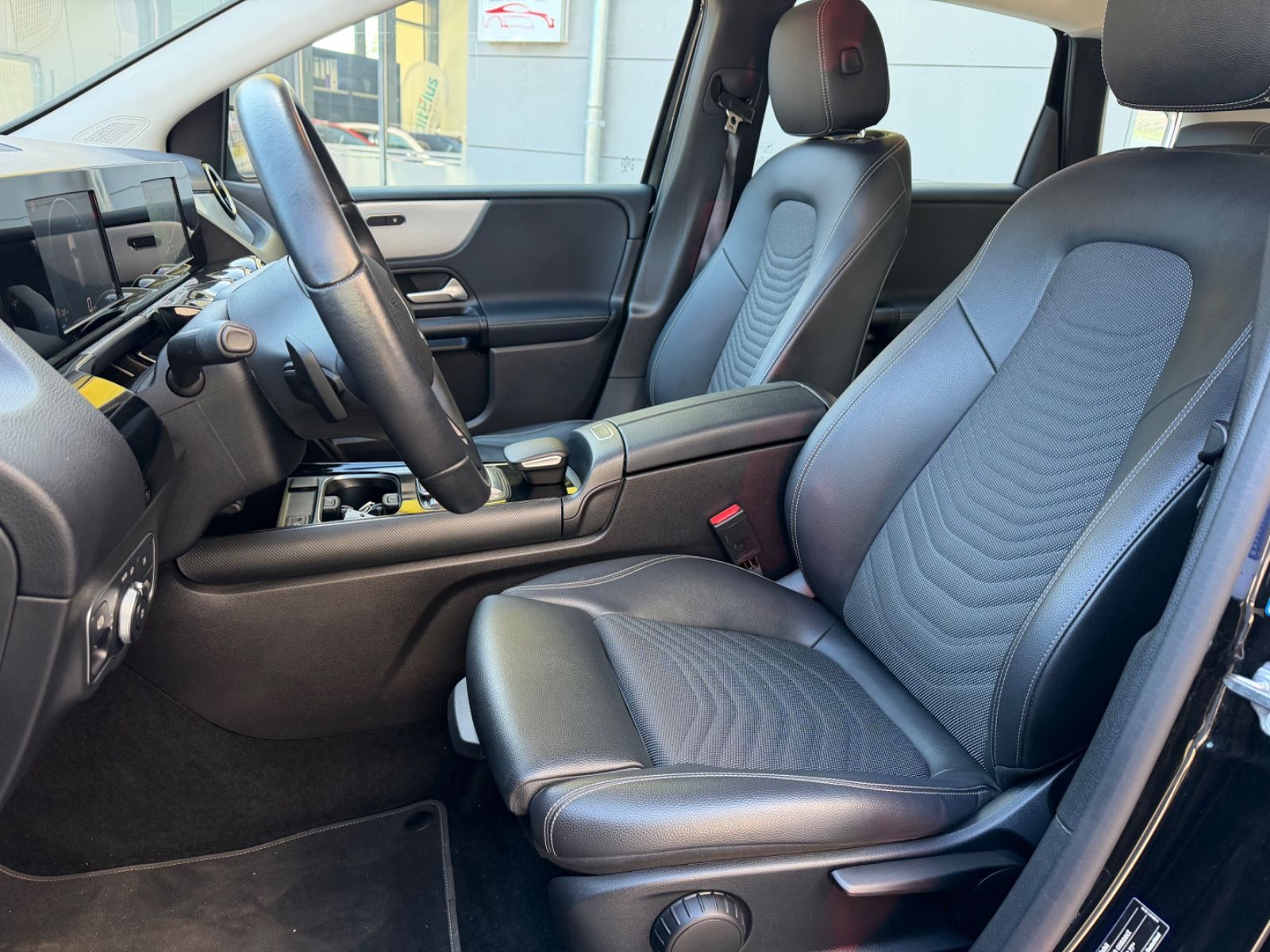 Mercedes-Benz B 200 d/LED/ALU/AUTOMATIK/50000KM/TOP* foto 12