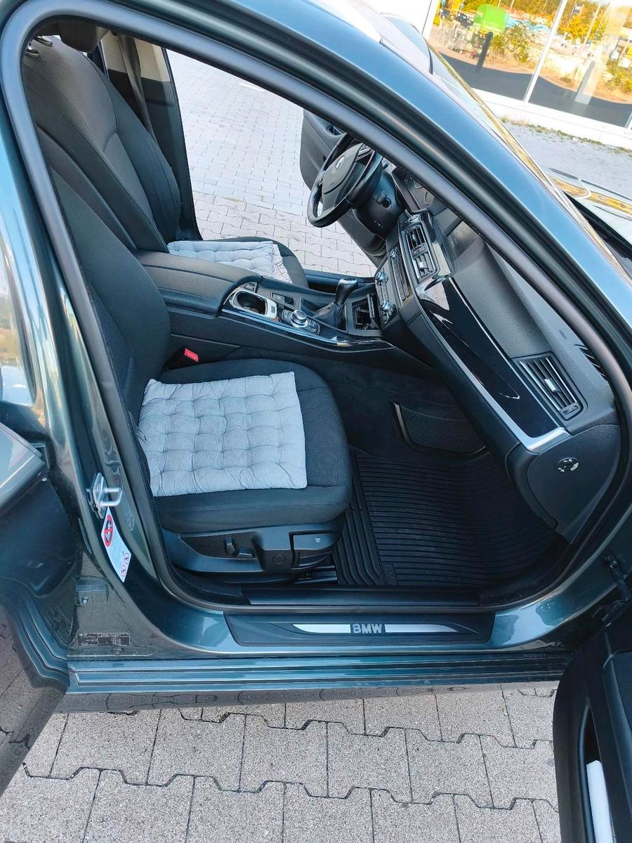 BMW 520 2011 — photo 15