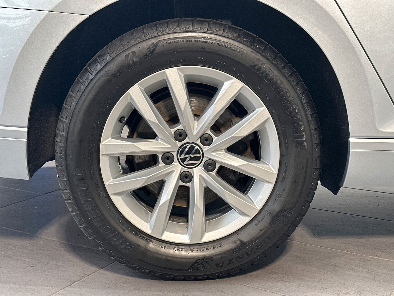 Fahrzeugabbildung Volkswagen Passat Variant 2.0 TDI DSG Business NAV+LED+AHK
