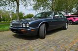 Jaguar XJ8 Sovereign 4.0 V8 LWB | gepflegt | Klassiker - Jaguar XJ8: 4.0