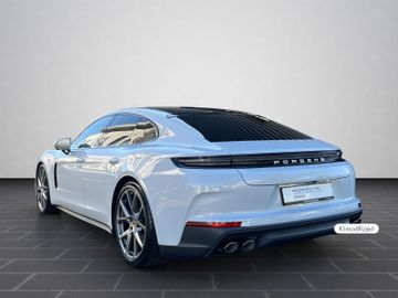 Porsche Panamera - 3