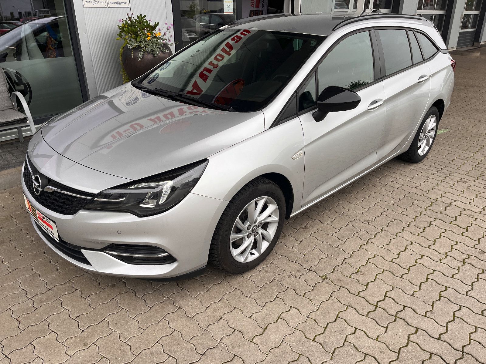 Fahrzeugabbildung Opel Astra K Sports Tourer Edition Start/Stop