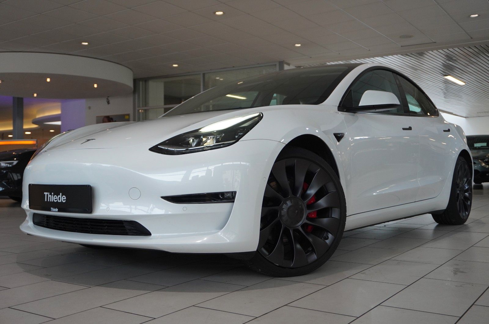 Fahrzeugabbildung Tesla Model 3 PERFORMANCE DUAL-MOTOR NAVI/LED/KAMERA