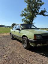 Opel Ascona C, Bj. 82, mit H-Kennzeichen - Opel Ascona mit Benzin-Antrieb: Automatik