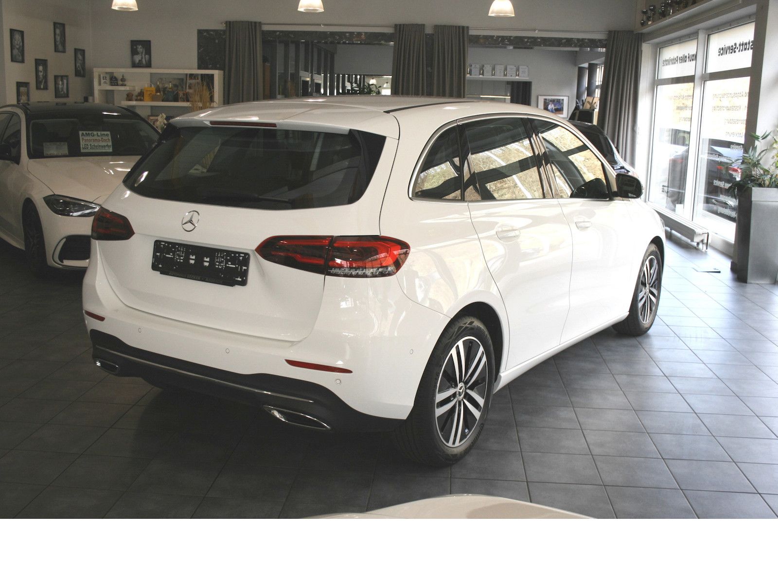 Fahrzeugabbildung Mercedes-Benz B 200 Progres.*Distronic*360° Kamera*el.Hecktüre