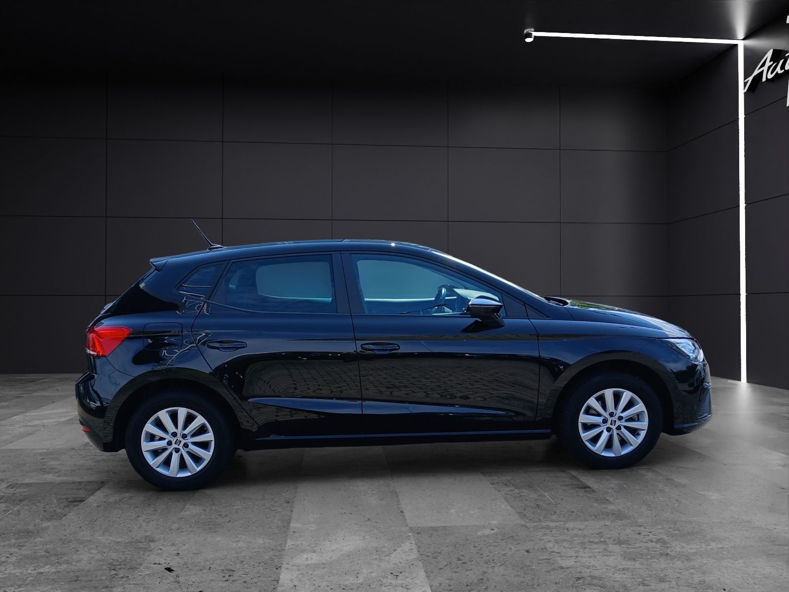 Fahrzeugabbildung SEAT Ibiza TSI Style DSG LED VC ACC RFK SHZ
