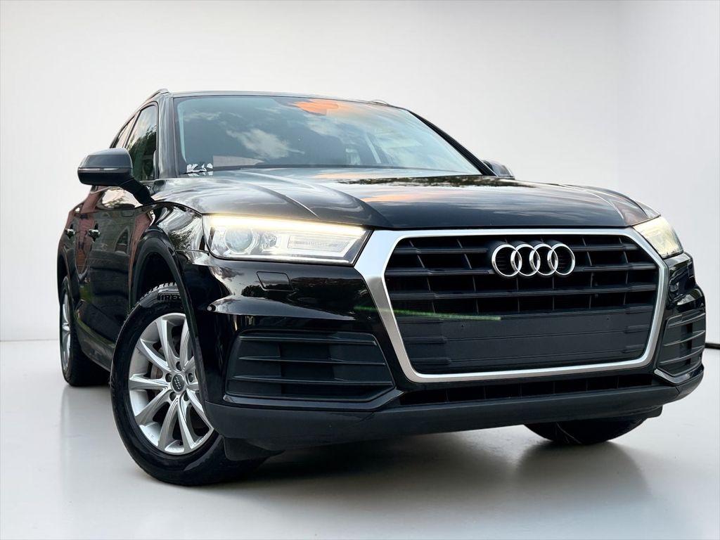 Image of Audi Q5
