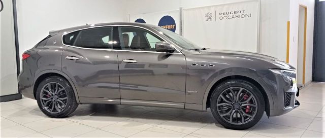 Maserati Levante V6 Diesel 275 CV AWD Gransport