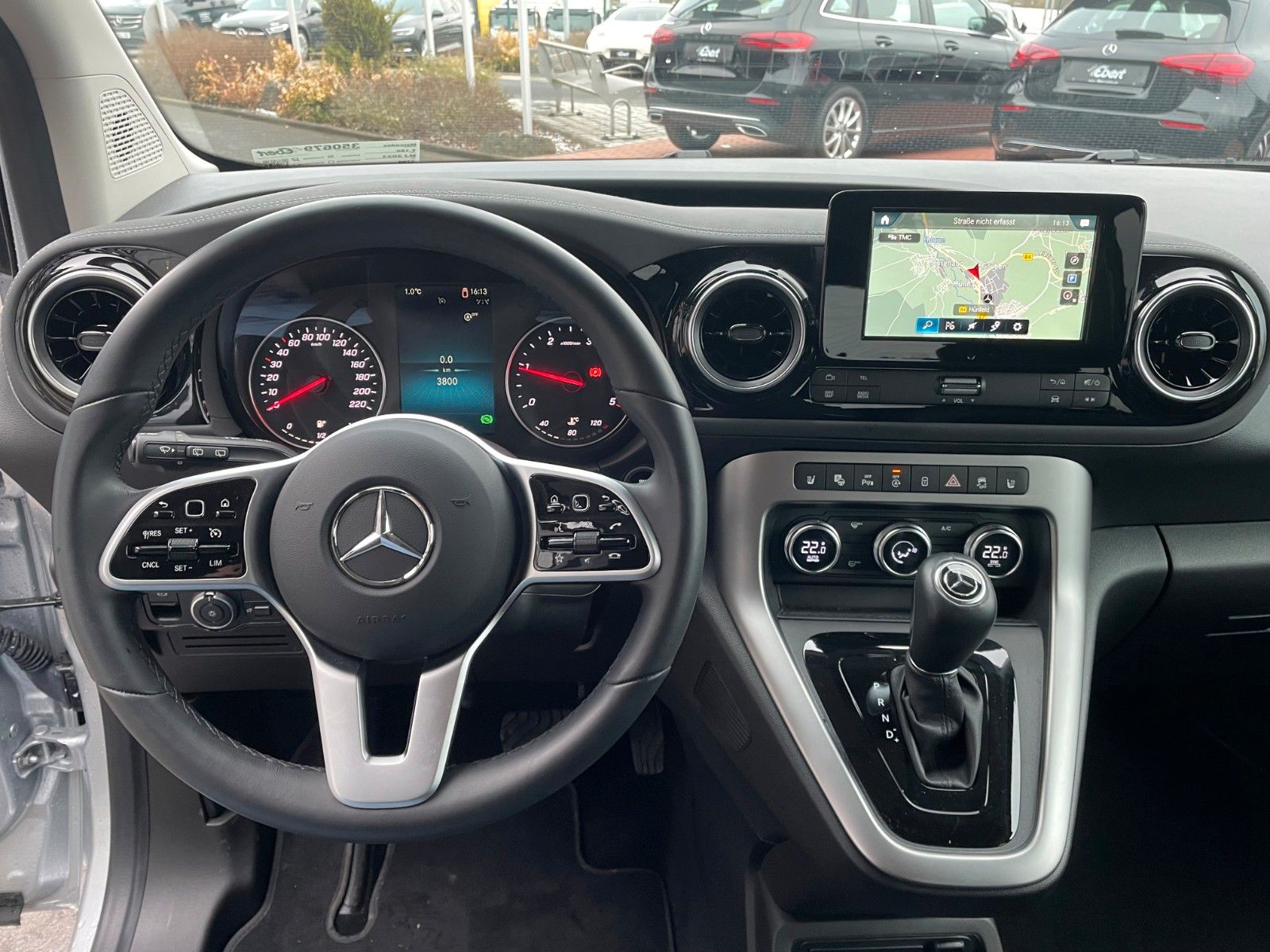 Fahrzeugabbildung Mercedes-Benz T 180 d Progressive Edition Kamera LED MBUX SHZ