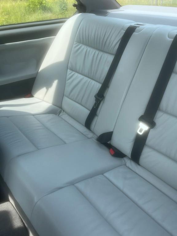 BMW 325