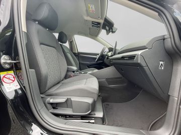 Volkswagen Golf - 4