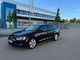 Volkswagen  Jetta 1.6 TDI Zahnriemen neu!!  - Volkswagen Jetta aus 2011: TDI