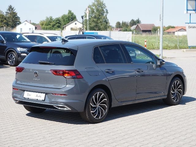 Golf VIII 1.5 TSI Active Navi LED-Plus Kamera