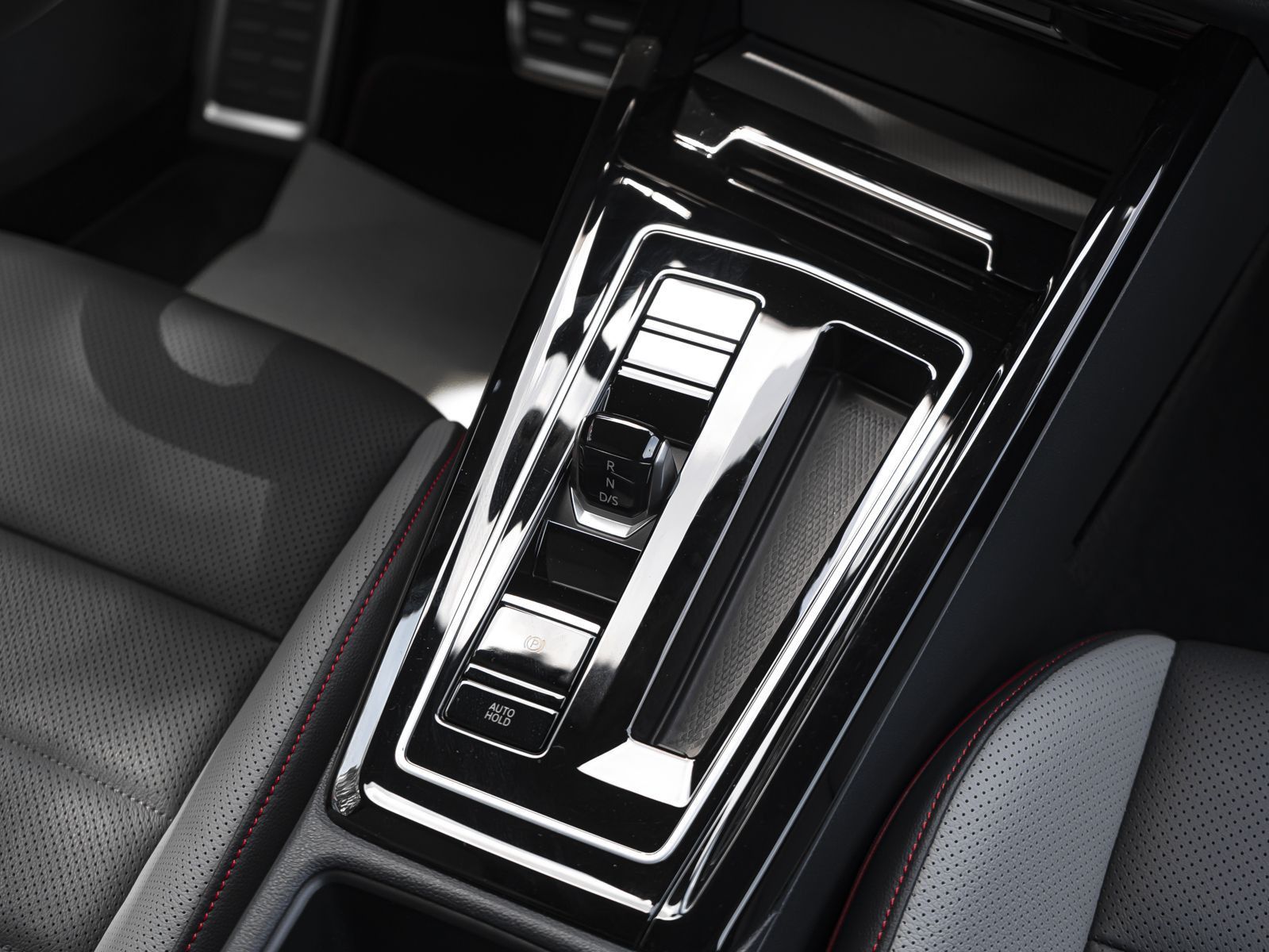 Volkswagen Golf - Bild 14