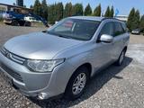 Mitsubishi Outlander ClearTec Invite 4WD Automatik - Mitsubishi Outlander Gebrauchtwagen in Dortmund