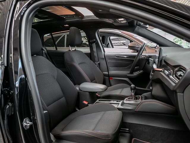 Ford Focus Turnier 1.0 ST-Line X Fahrerassistenzpaket