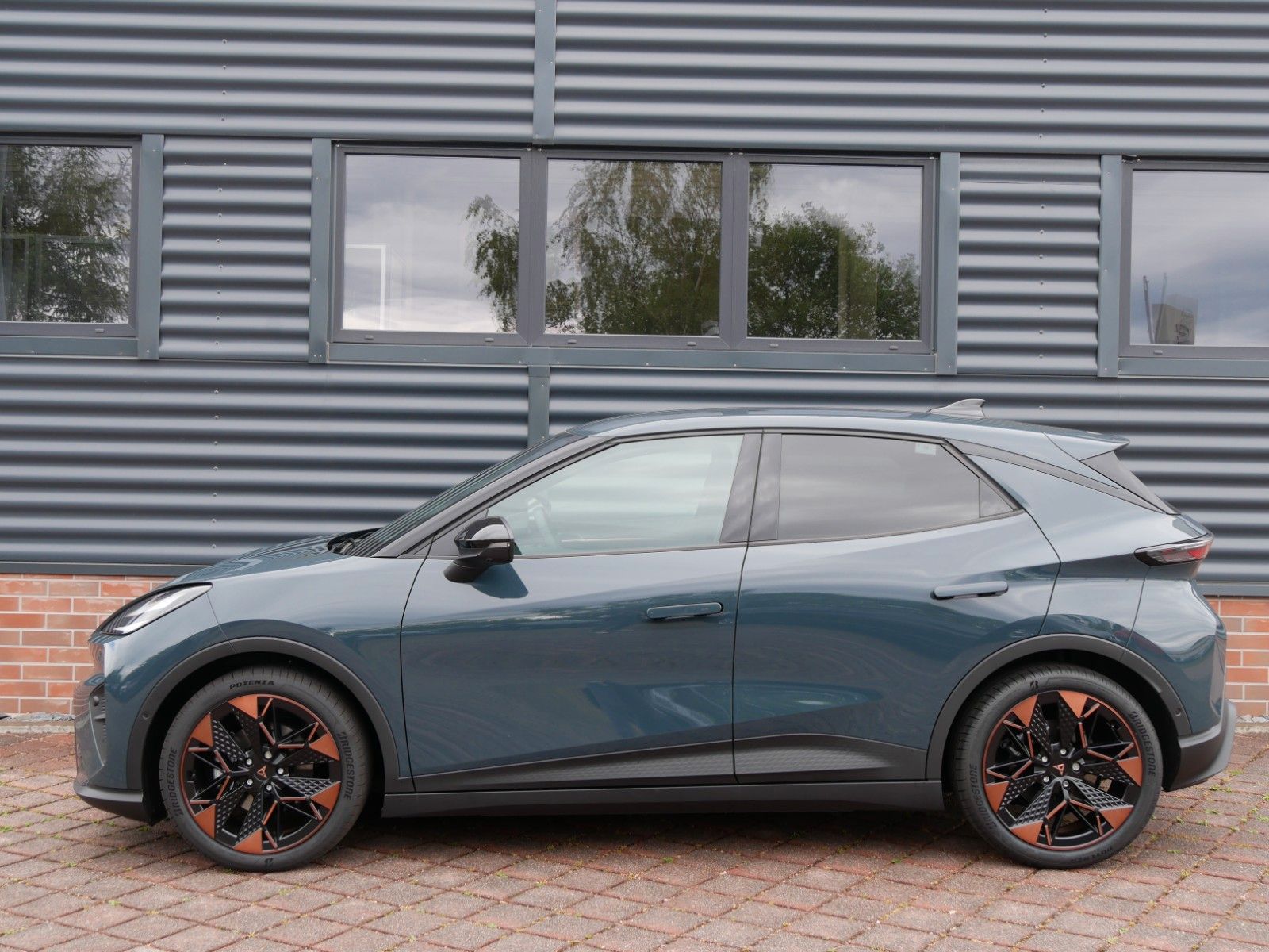 Cupra Raval - Bild 11