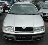 Skoda Octavia Combi 2,0 Aut. Elegance - gebrauchte Skoda Octavia aus dem Jahr 2003