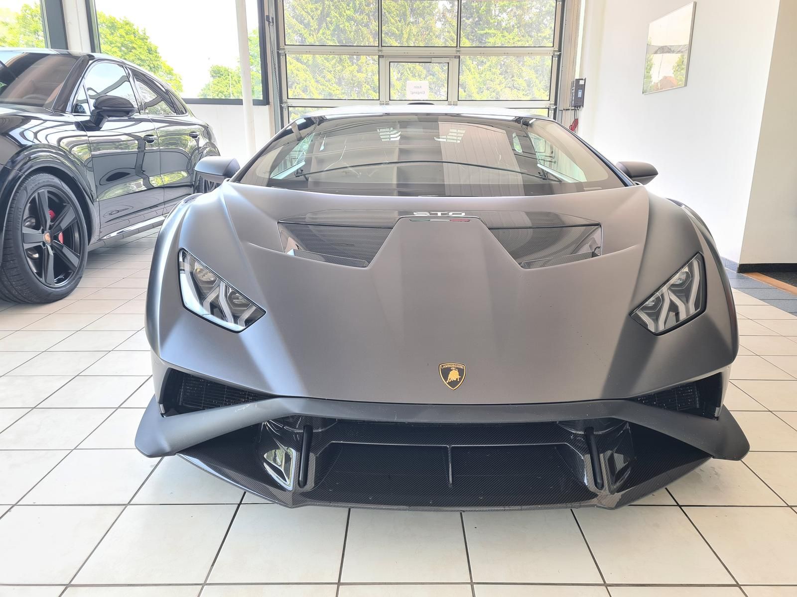 Lamborghini Huracan STO Lift-system DAB RearView Carbon foto 3