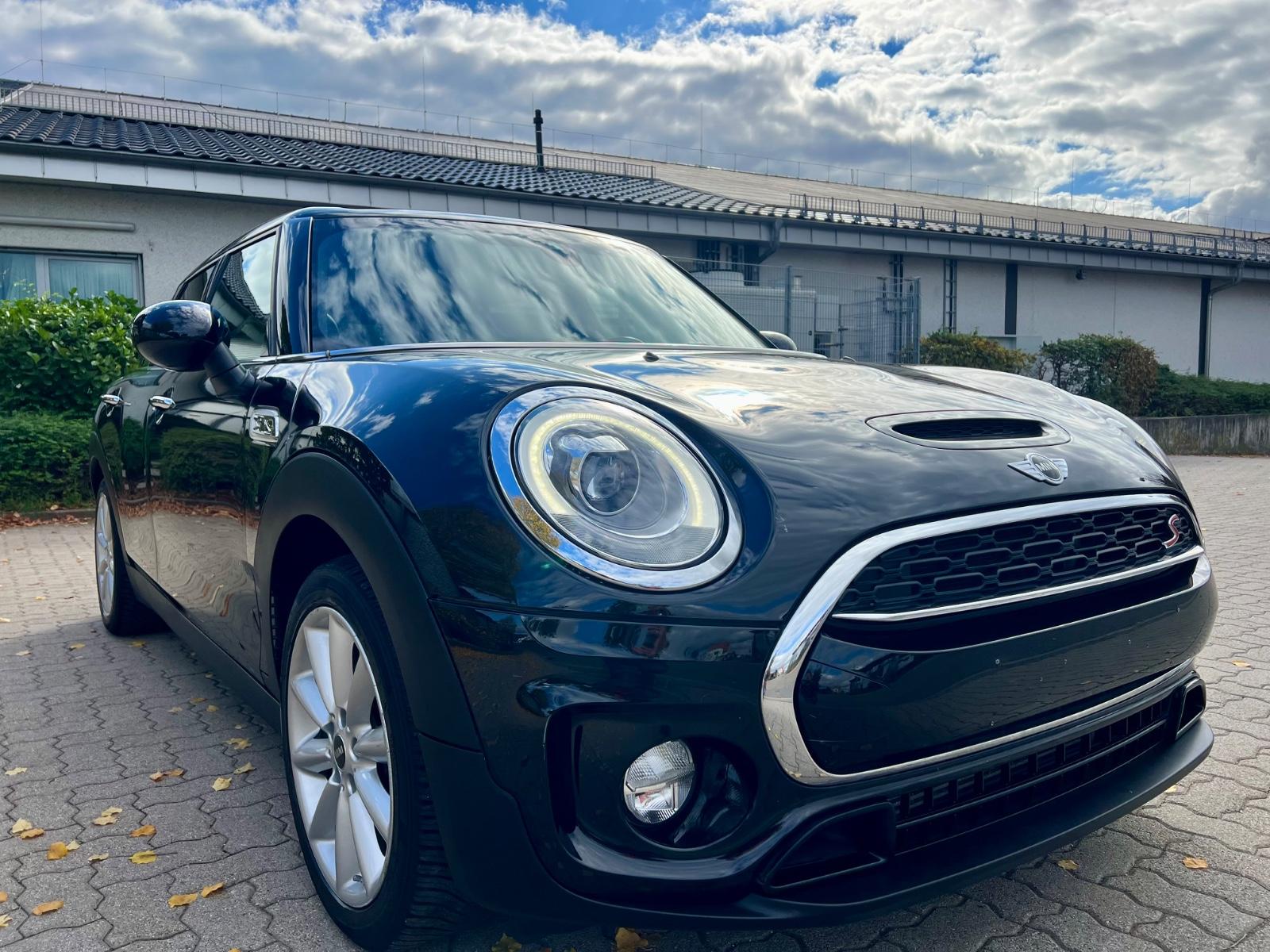 MINI COOPER_S Clubman Cooper S*LEDER*PANO*NAVI*JCW !!