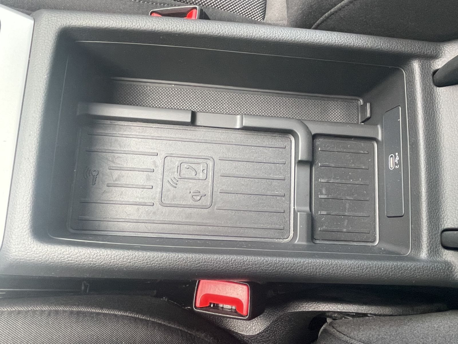 Audi A4 - Bild 23