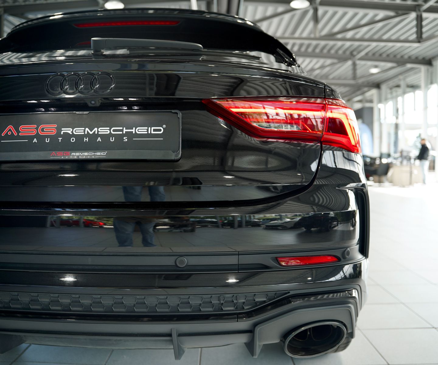 Audi Rsq3